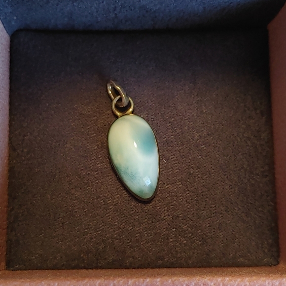 Jewelry - Silver Larimar Pendant